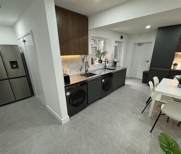1 bedroom in a house share to rent - Photo 6