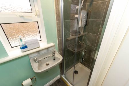 Coppinger Glade, Blackrock, A94 P640 - Photo 2