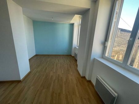 LUNEVILLE (54300) - Appartement - Photo 4