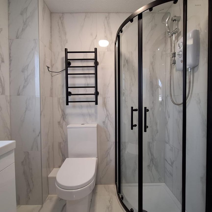 Sheriff Way, Watford WD25, London - Photo 1