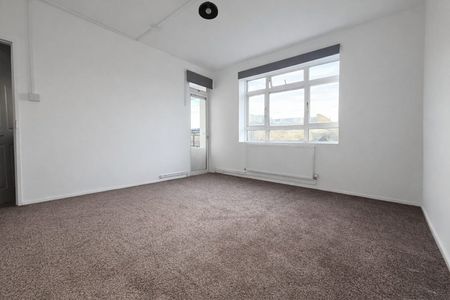 Room in a Shared Flat, St. Peters House, SE17 - Photo 2