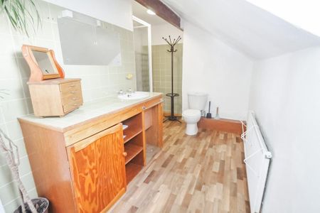 3 bedroom terraced house to rent - Photo 2