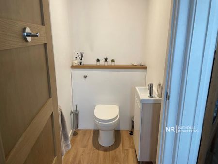 2 bedroom end of terrace house to rent - Photo 3