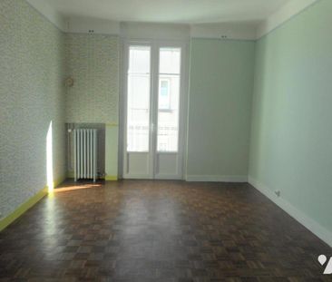 COUTANCES, centre ville - Photo 1