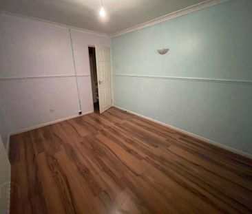 Queens Crescent, Glengormley, BT36 5HY - Photo 3