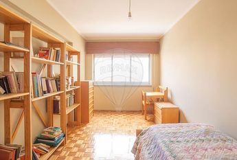 Apartamento T3 em Lisboa