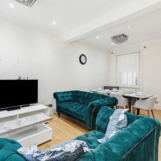 3 bedroom terraced house to rent - Photo 1