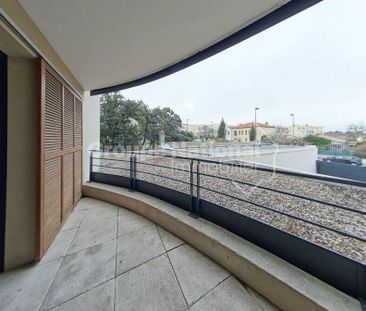 Location Appartement 2 pièces 44m² - Photo 4