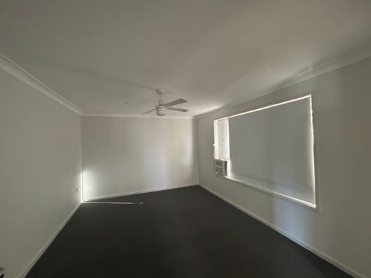 3 Bedroom 2 bathroom family home. - Photo 1