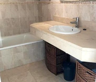 Dúplex de alquiler en Puerto de Estepona - Photo 6