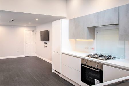 Spa Road, Preston - Photo 4