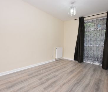 40, Gledhow Wood Road, Roundhay, Leeds, LS8 4BZ - Photo 2