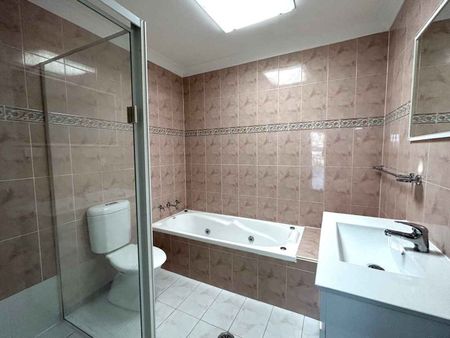 5/86 Girraween Road Girraween - Photo 5