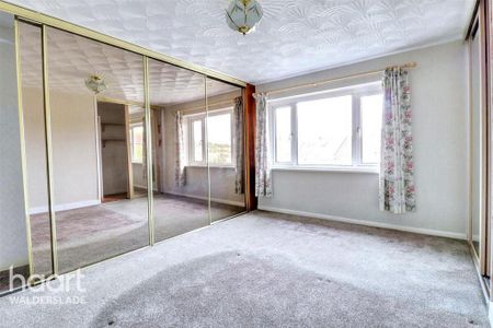 2 bedroom semi-detached house to rent - Photo 4