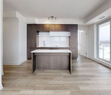 For Lease - 2 David Eyer Road Unit# 1329, Richmond Hill, Ontario - Photo 6