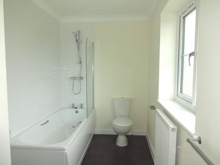 The Crescent, Drayton, NR8 6RF - Photo 3