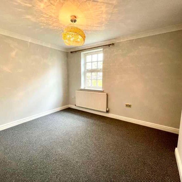 Bishopfields Drive, YO26 - Photo 1