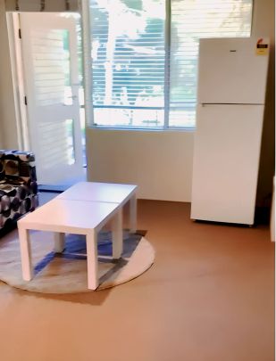 2 bed 1 bath - Photo 1