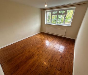 St. Johns Close, Leeds, Aberford - Photo 6