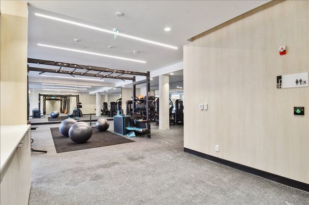 For Lease - 2020 Bathurst Street Unit# 327, Toronto, Ontario - Photo 1