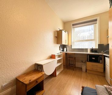 Flat share to rent - Photo 1