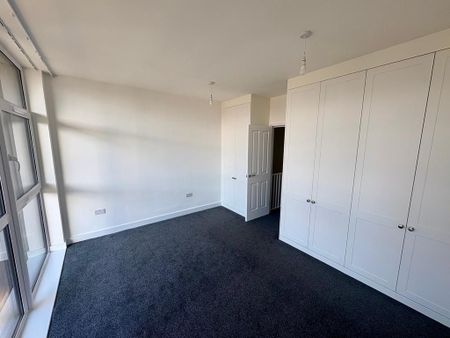 4 bedroom townhouse to rent - Photo 4