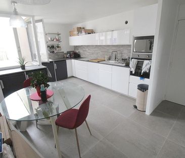 Location Appartement 1 pièce 9m² ELANCOURT 78990 - Photo 4