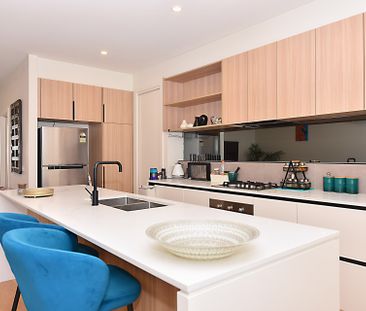 11 Farm Road, Keysborough VIC 3173 - Townhouse For Rent | Domain - Photo 4