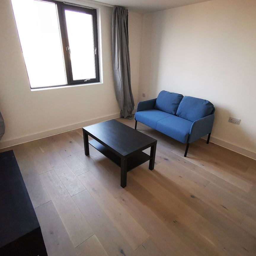 1 Bed Flat, Spinners Way, M15 - Photo 1