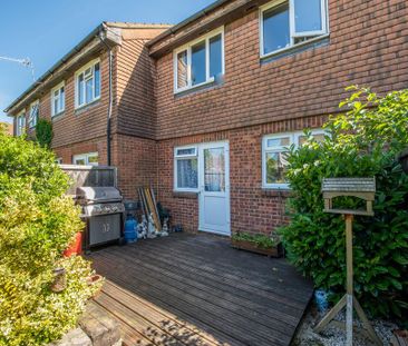 1 bedroom flat to rent - Photo 5