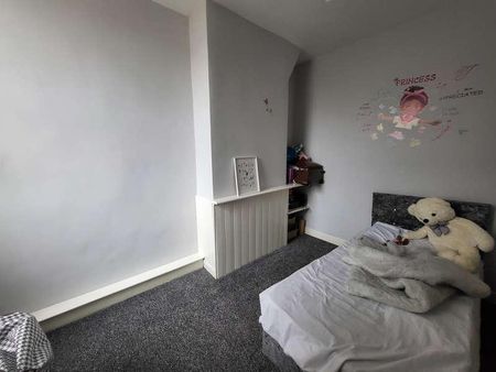 Dalton Avenue, Manchester, M14 - Photo 2