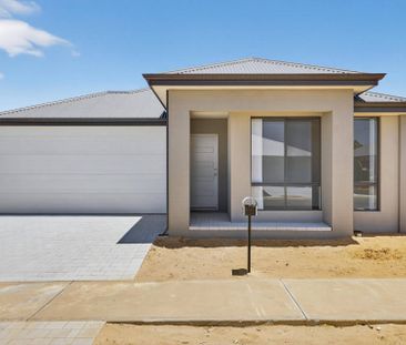 BRAND NEW HOME - ULTIMATE FAMILY LIVING - Photo 1