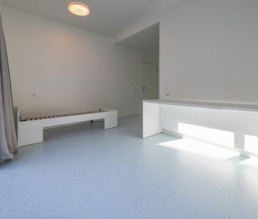 Studentenkamer met eigen badkamer en terras, centrum Kortrijk - Photo 4