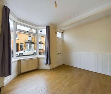 Candler Street, Scarborough, YO12 - Photo 3