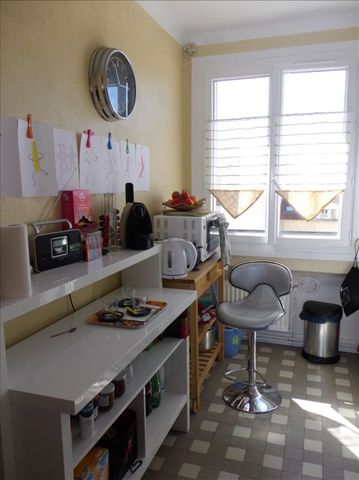 T3 LYON 03 - 57.01 m2 Lyon (69003) Le bien en vidéo - Photo 5