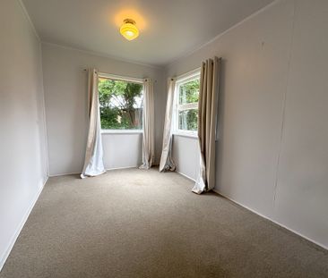 Family Home Near Ben Venue - Photo 3