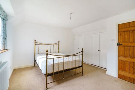 3 bedroom detached house to rent - Photo 4