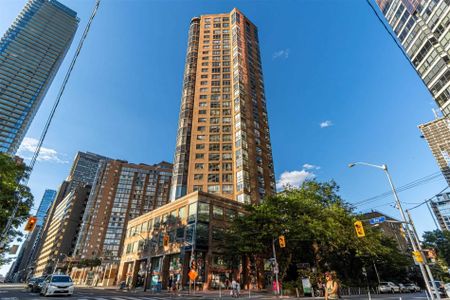 For Lease - 44 St Joseph Street Unit# 1108, Toronto, Ontario - Photo 2