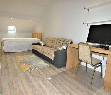 Leek Road, Stoke, Stoke-on-trent, ST4 - Photo 2