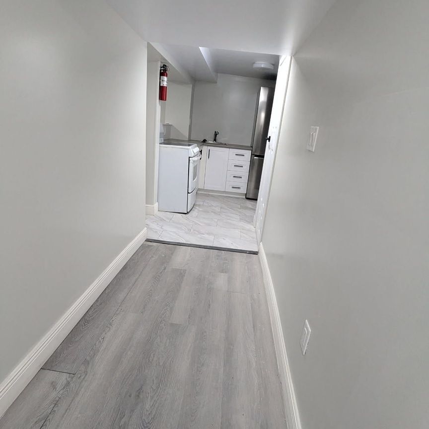 For Lease - 6447 Culp Street Unit# B, Niagara Falls, Ontario - Photo 1