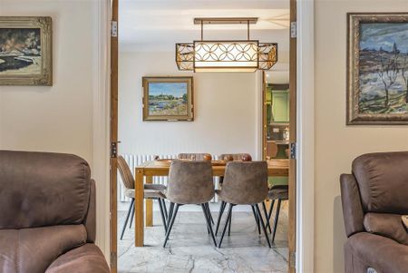 7 bedroom detached house to rent - Photo 4