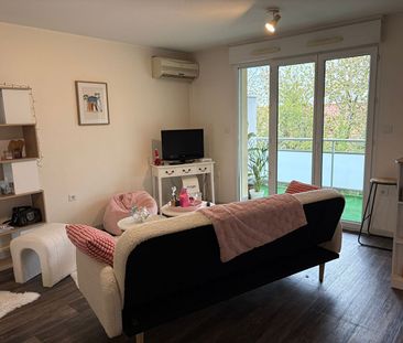 Location appartement 2 pièces, 42.86m², Saint-Sulpice-la-Pointe - Photo 2