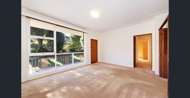 Family Home Located In Peaceful Bush Setting - Photo 1