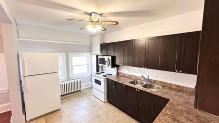 For Lease - 2 Russell Street Unit# 2, Smiths Falls, Ontario - Photo 4