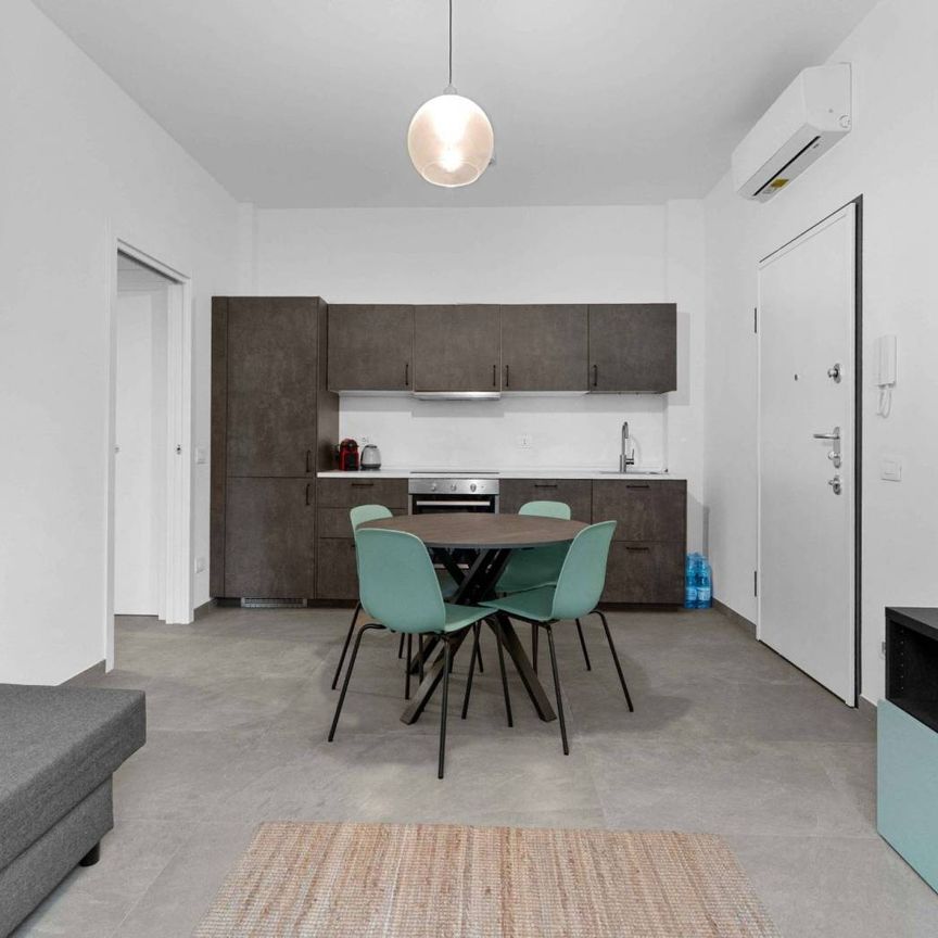 Bilocale viale Murillo 18, Monte Rosa - Lotto, Milano - Foto 1