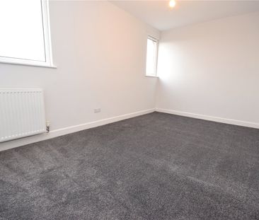 96A, Lidgett Lane, Leeds, West Yorkshire, LS8 1HR - Photo 2