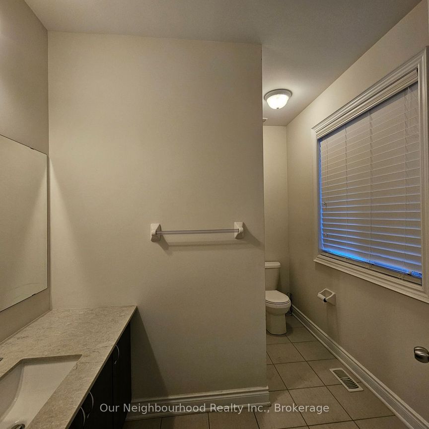 For Lease - 151 Presidial Avenue, Oshawa, Ontario - Photo 1