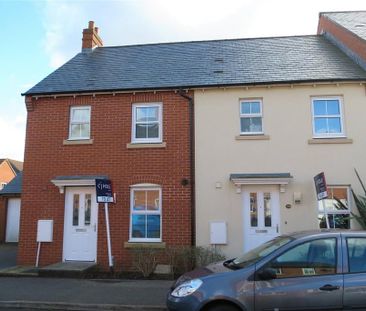 3 bedroom end of terrace house to rent - Photo 2