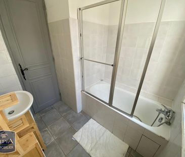 Location Appartement 3 pièces 41m² TOULON 83000 - Photo 6