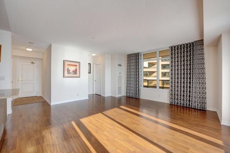 For Lease - 9235 Jane Street Unit# 606, Vaughan, Ontario - Photo 2